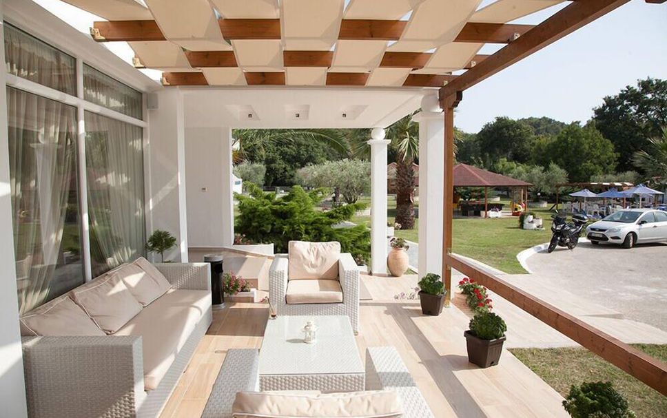 Patio Gambar