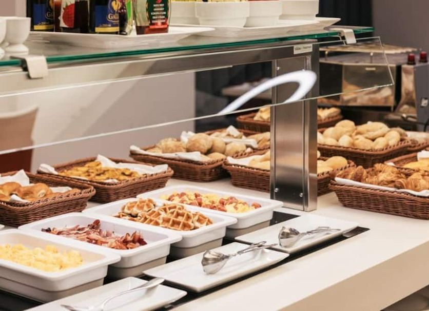 Buffet Gambar
