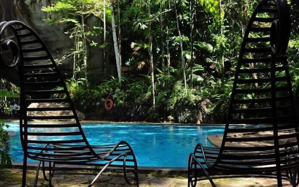 Kolam renang Gambar