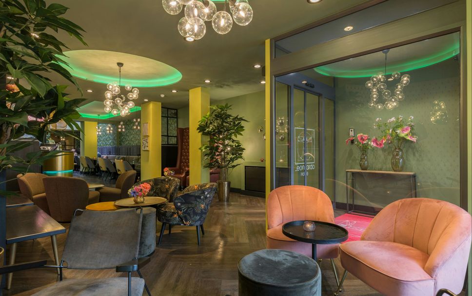 Balai Menunggu Gambar