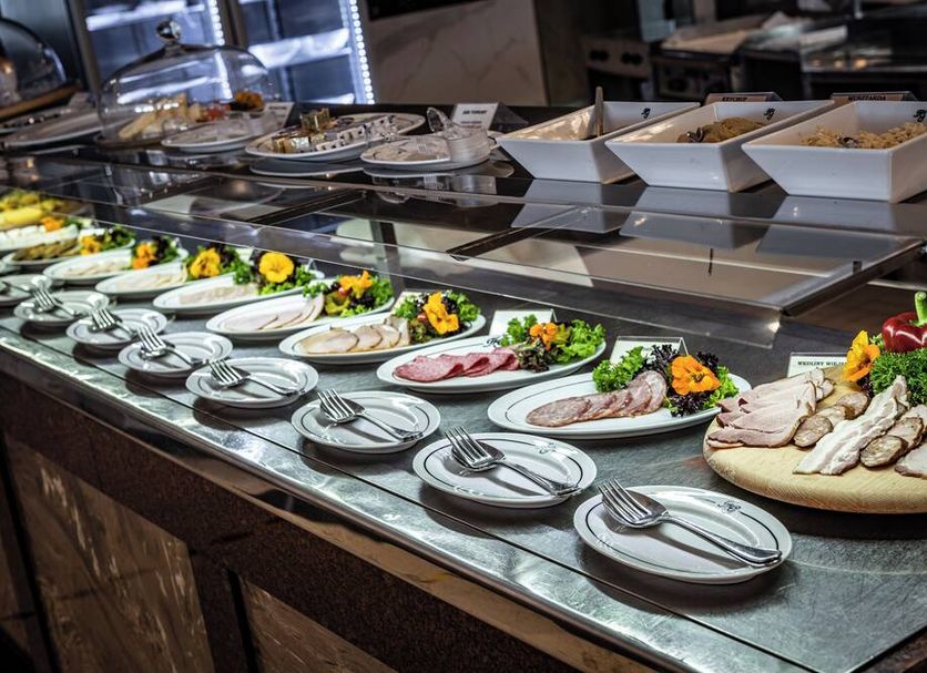 Buffet Gambar