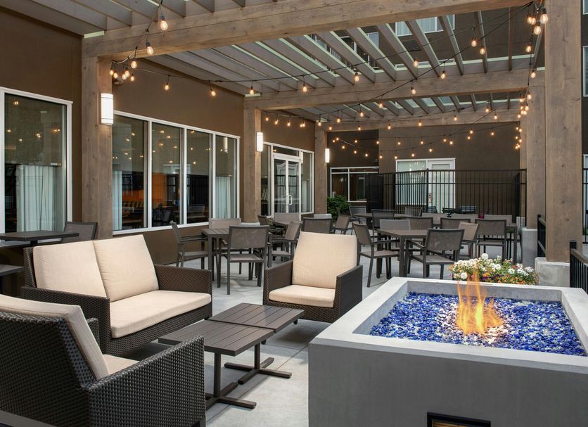 Patio Gambar