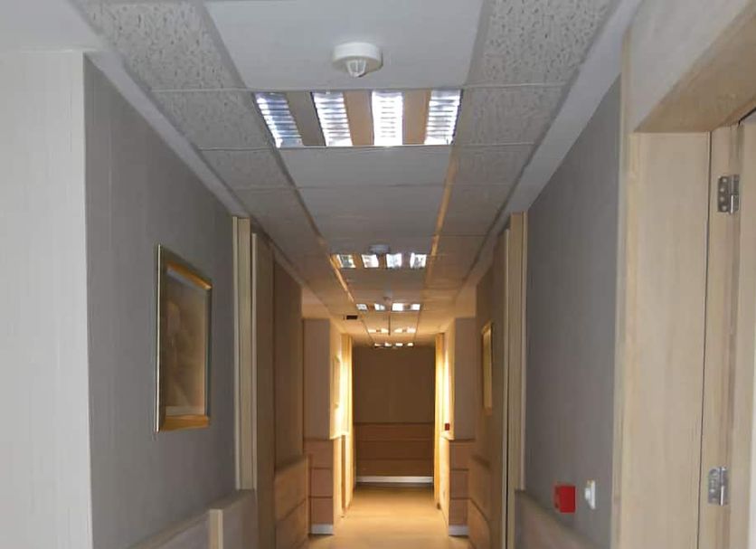 hallway Gambar