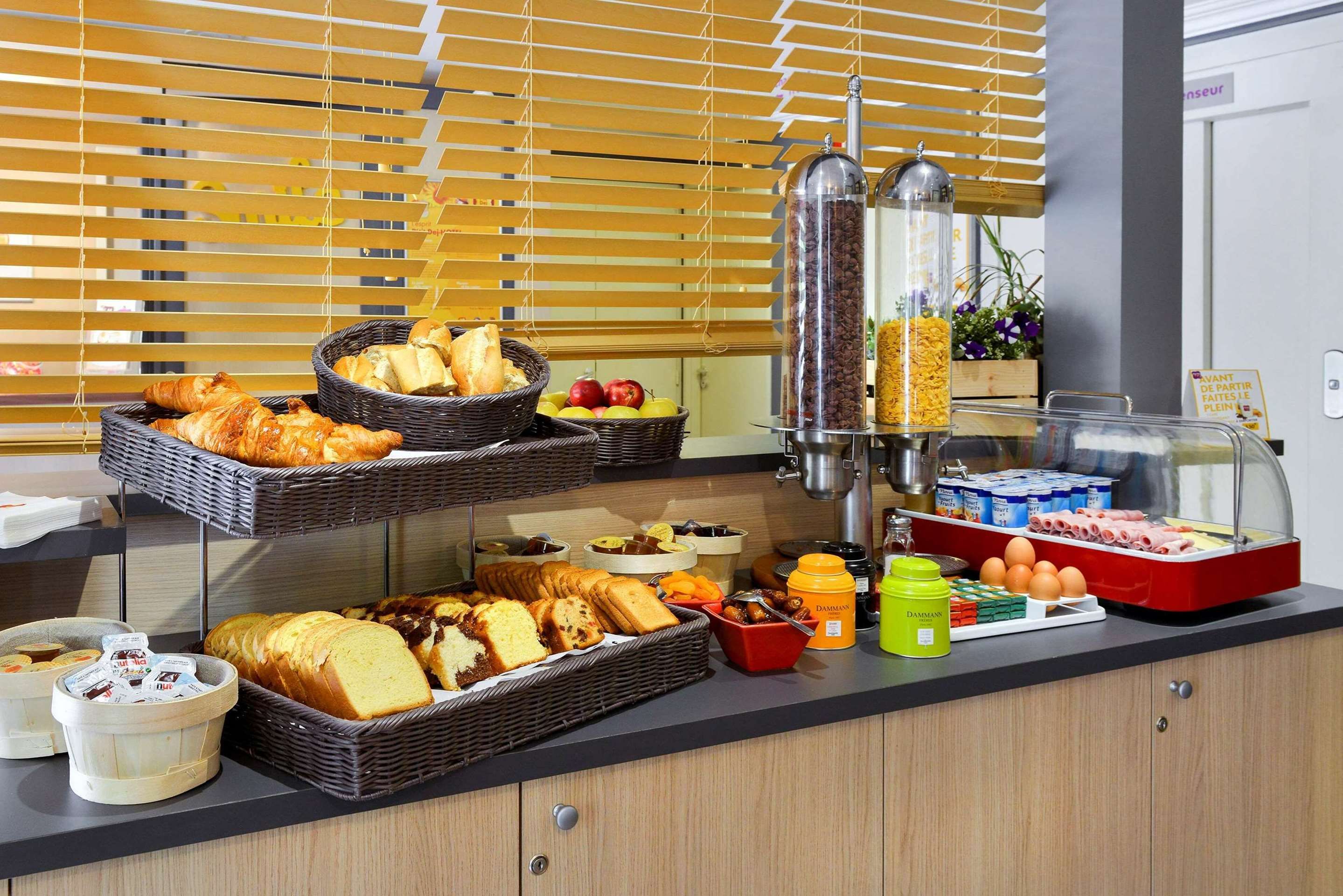 Buffet Gambar