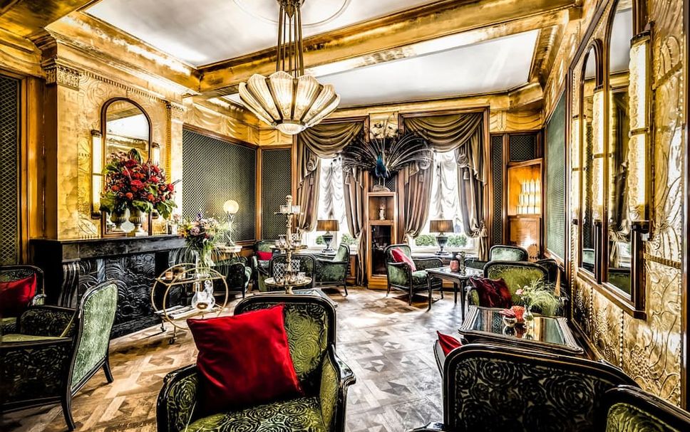 Balai Menunggu Gambar