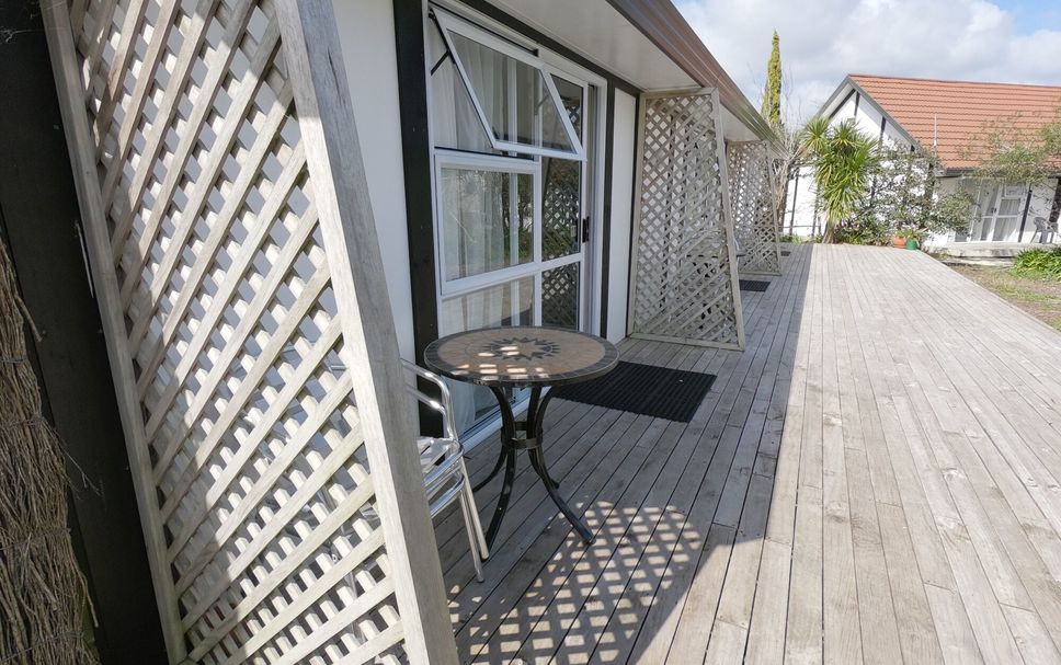 Patio Gambar