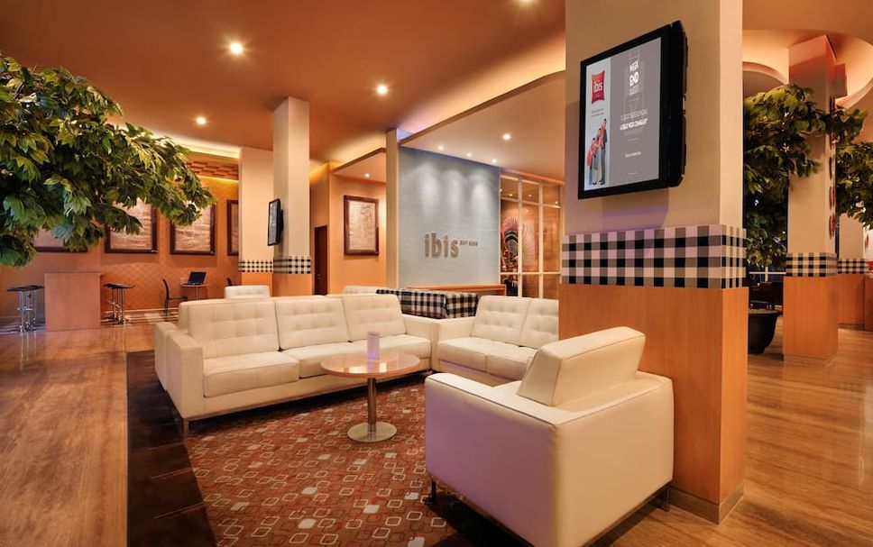 Balai Menunggu Gambar