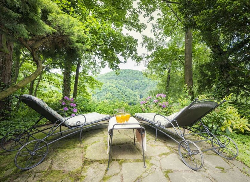 Patio Gambar