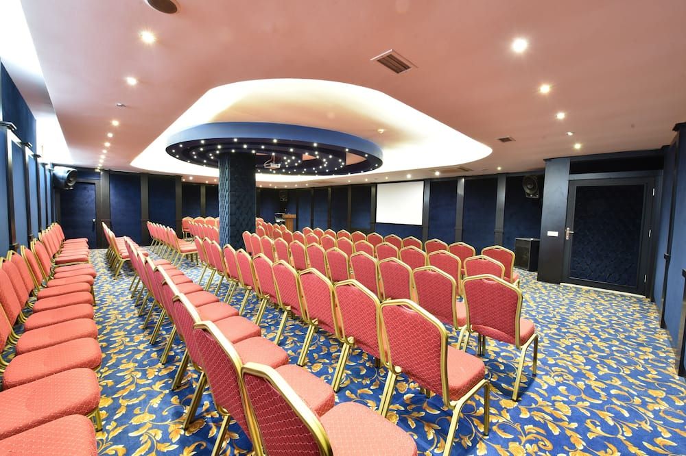 Bilik persidangan Gambar