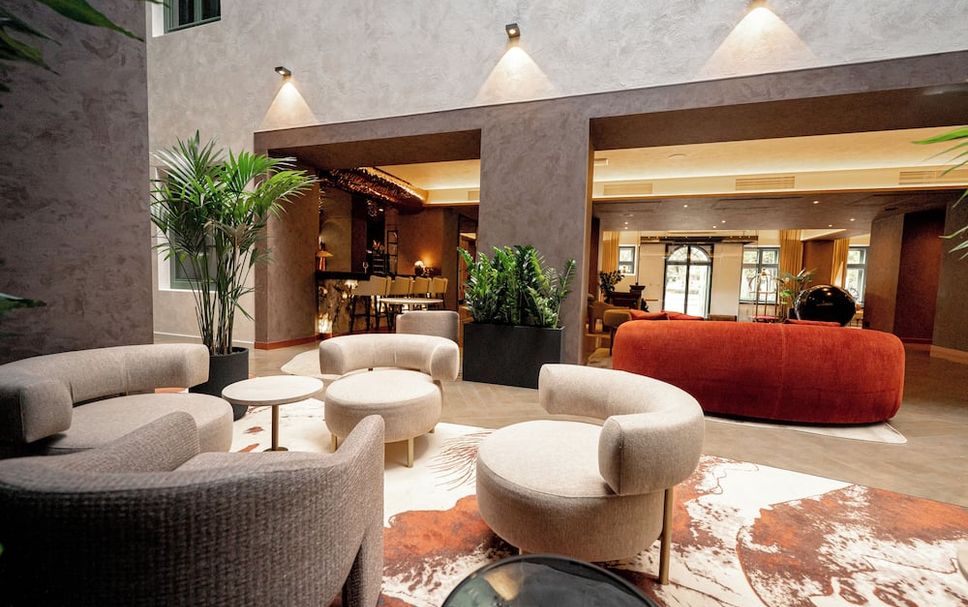 Balai Menunggu Gambar