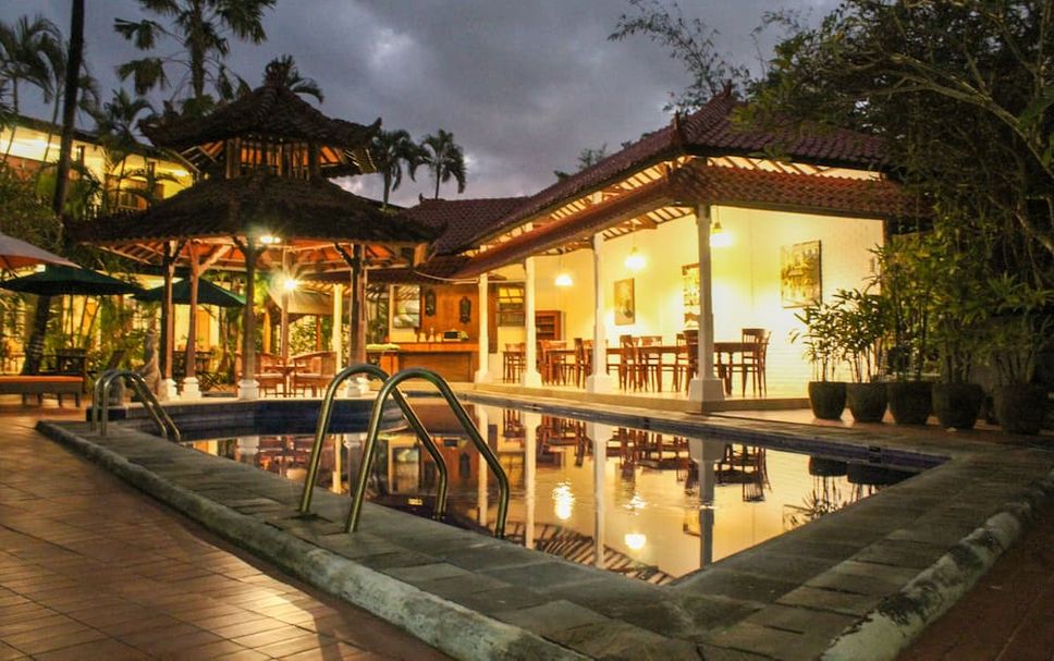 Kolam renang Gambar
