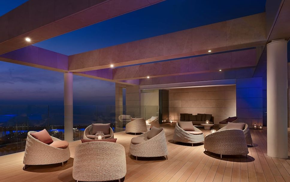 Balai Menunggu Gambar