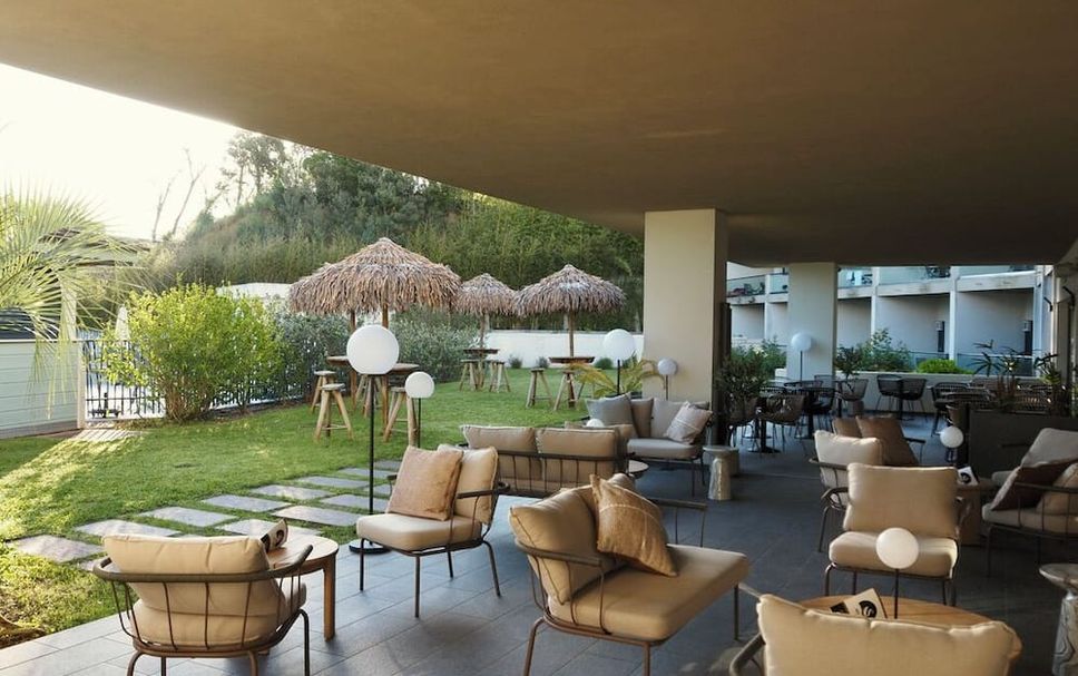 Patio Gambar