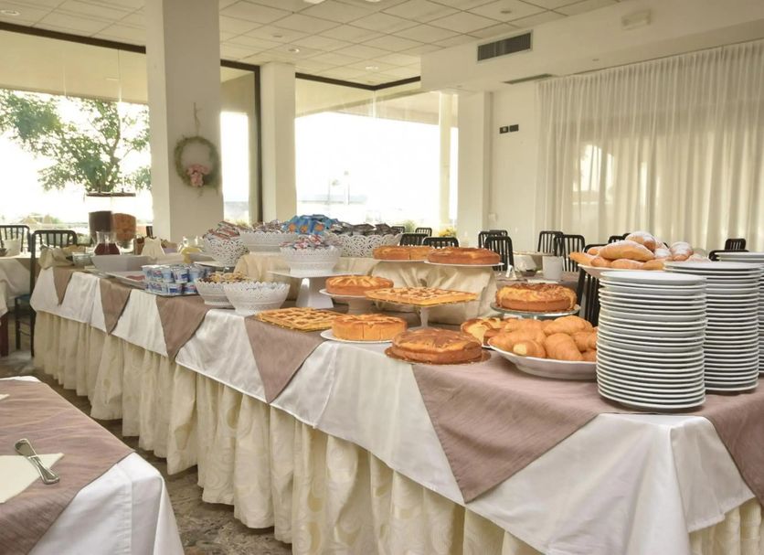 Buffet Gambar