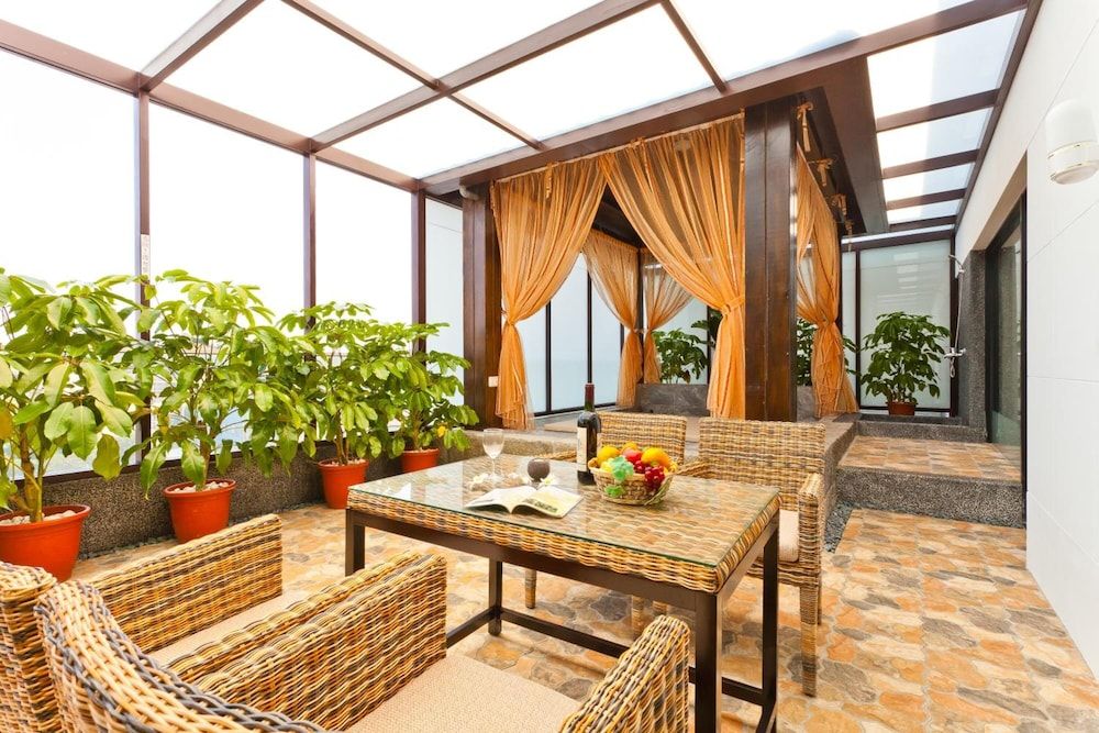 Patio Gambar