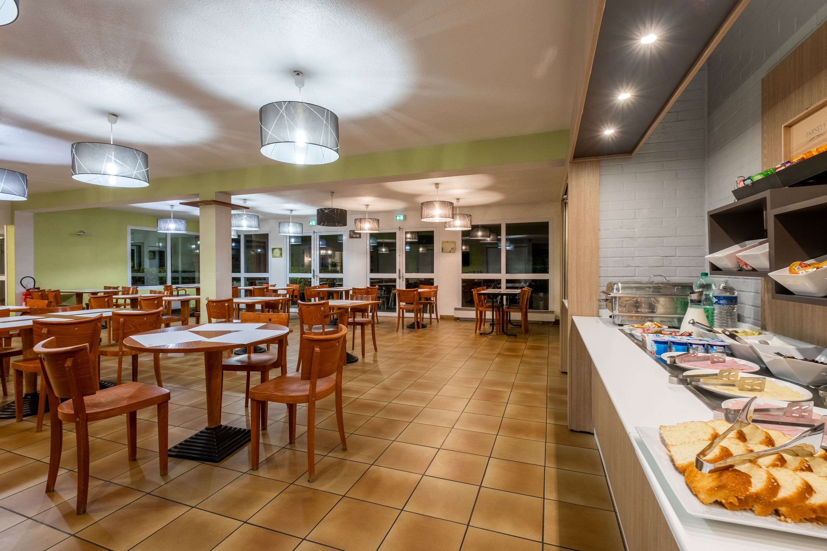 Restoran