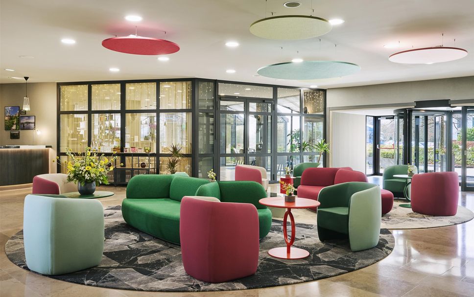 Balai Menunggu Gambar