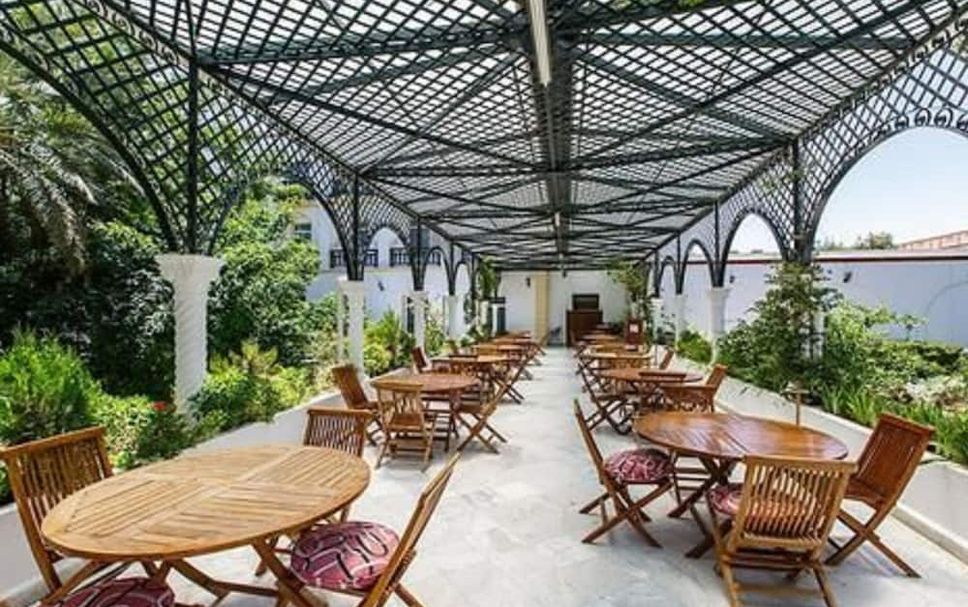 Patio Gambar