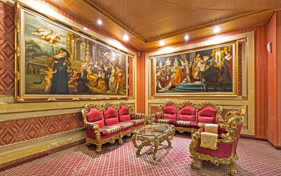 Balai Menunggu Gambar