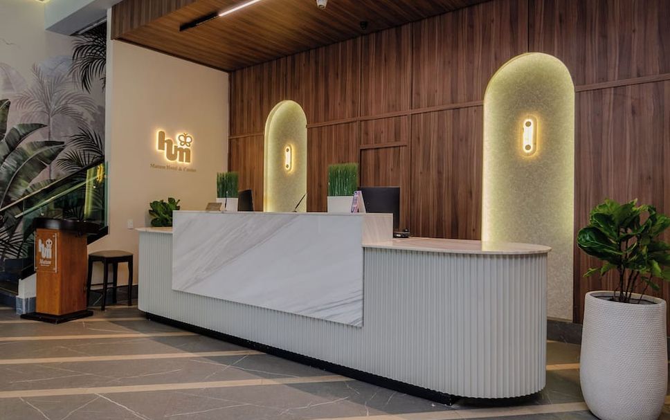 Meja Penyambut Tetamu Gambar