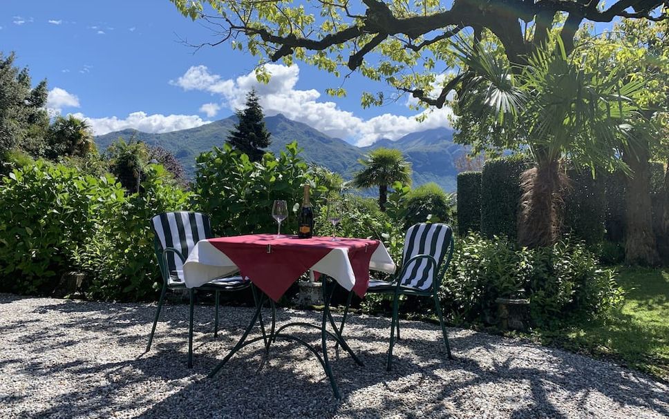 Patio Gambar