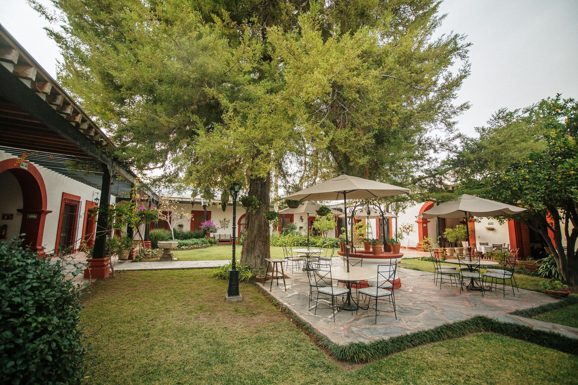 Patio Gambar