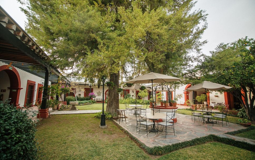 Patio Gambar