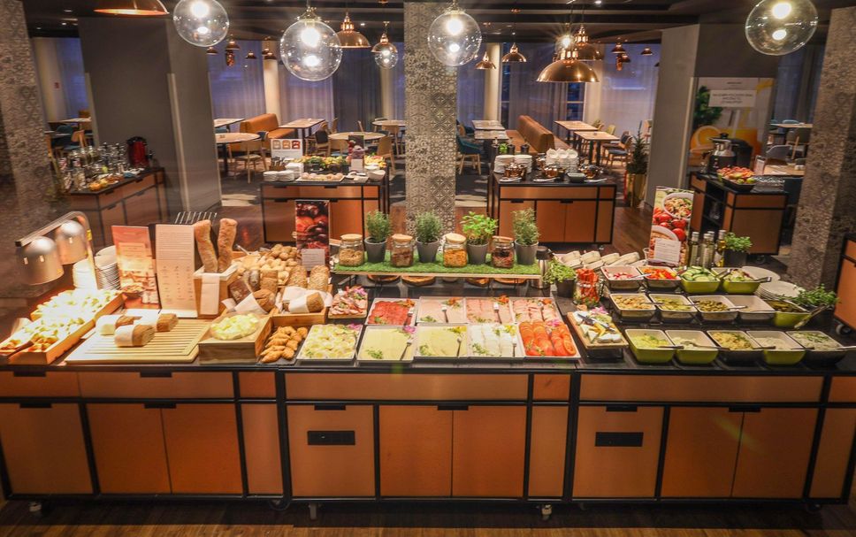 Buffet Gambar