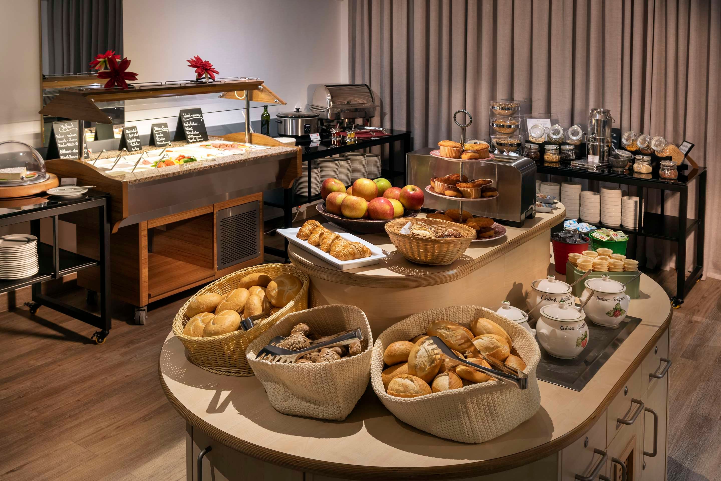 Buffet Gambar