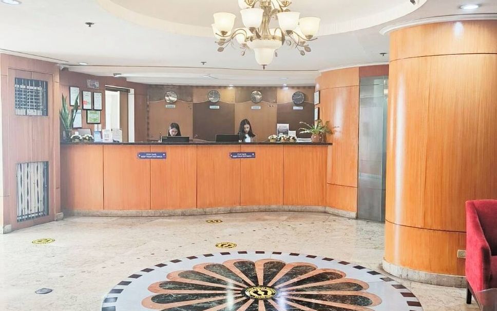 Meja Penyambut Tetamu Gambar