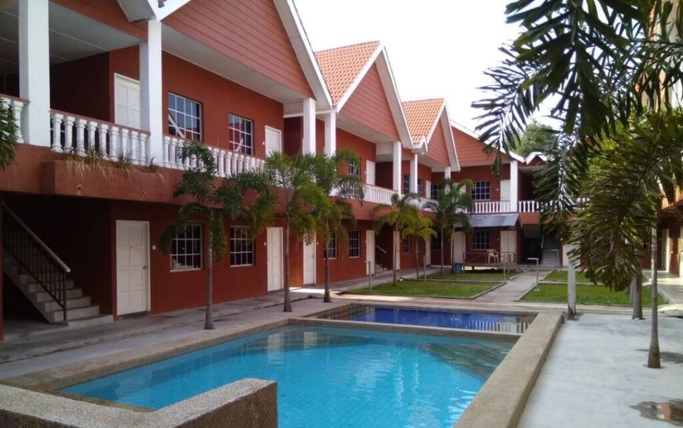 Kolam renang Gambar