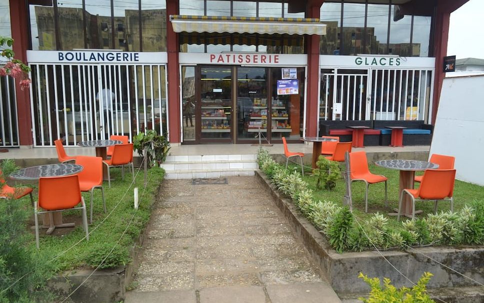 Patio Gambar