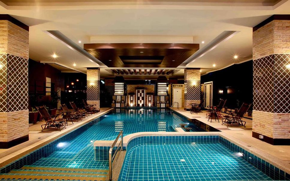 Kolam renang Gambar