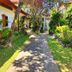 Pemandangan luar