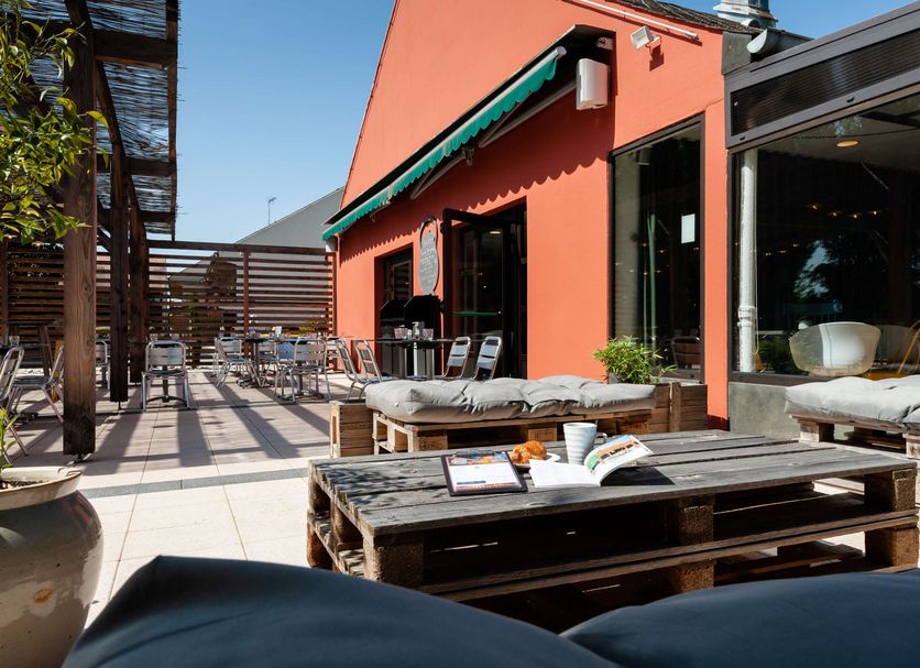 Patio Gambar