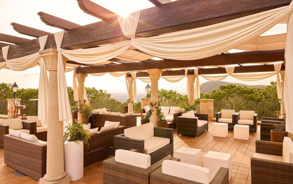Patio Gambar