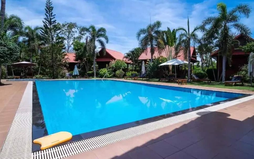 Kolam renang Gambar