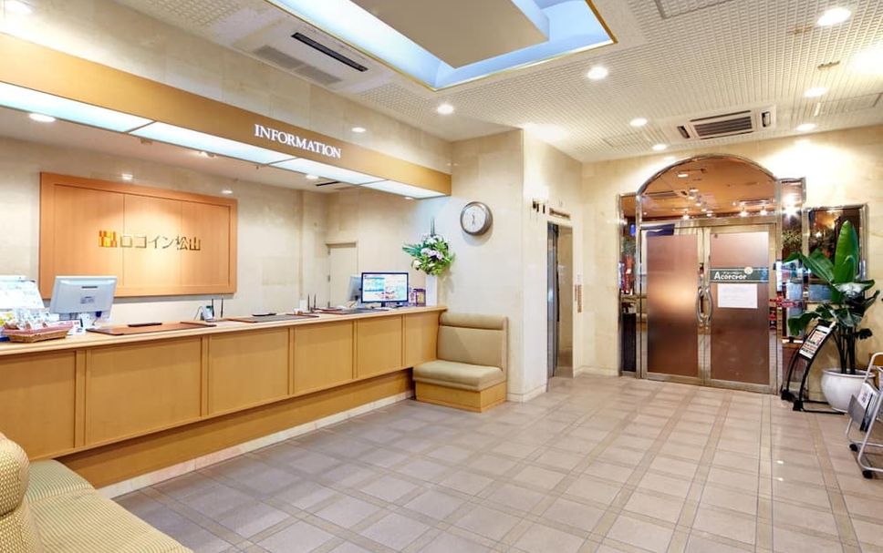 Meja Penyambut Tetamu Gambar