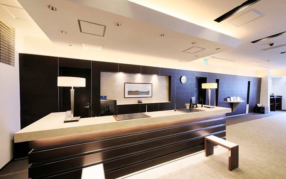 Meja Penyambut Tetamu Gambar