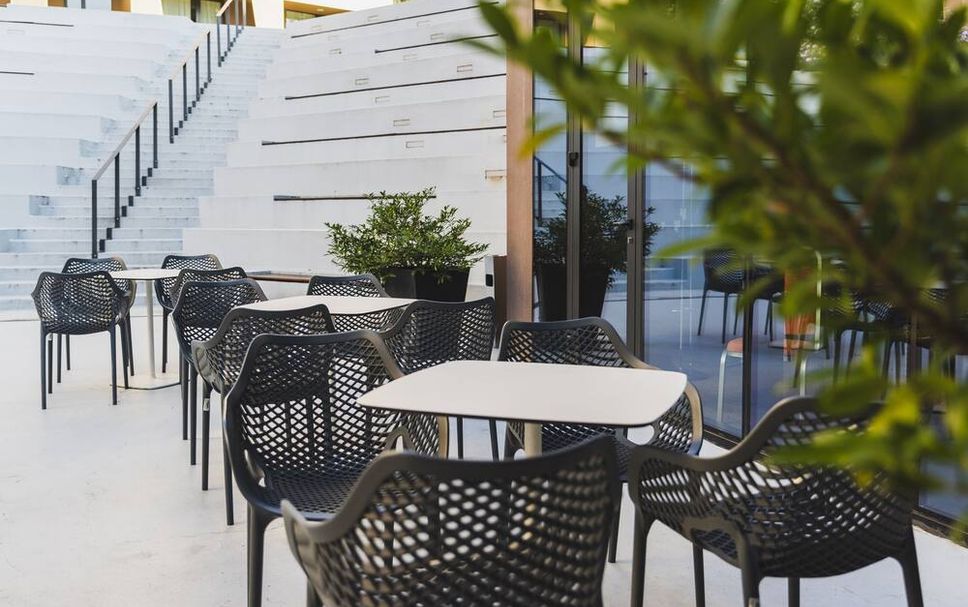 Patio Gambar