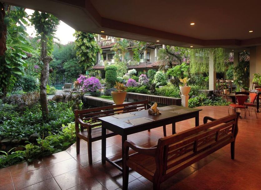 Patio Gambar