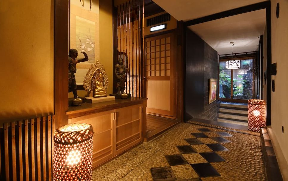 hallway Gambar
