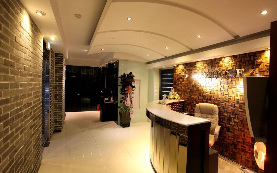 Meja Penyambut Tetamu Gambar