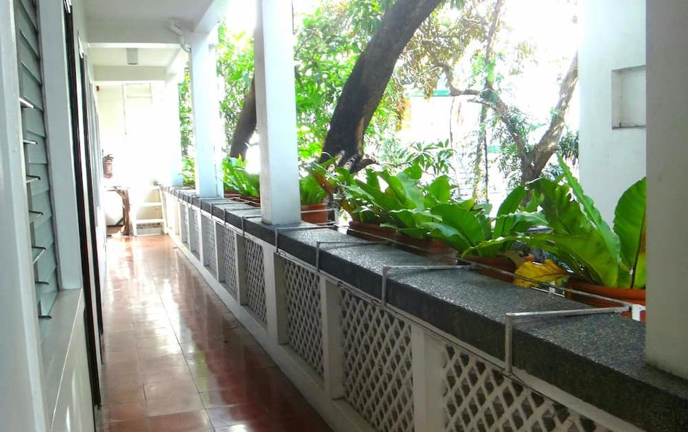 Balkoni Gambar