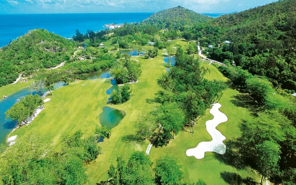 Padang golf Gambar