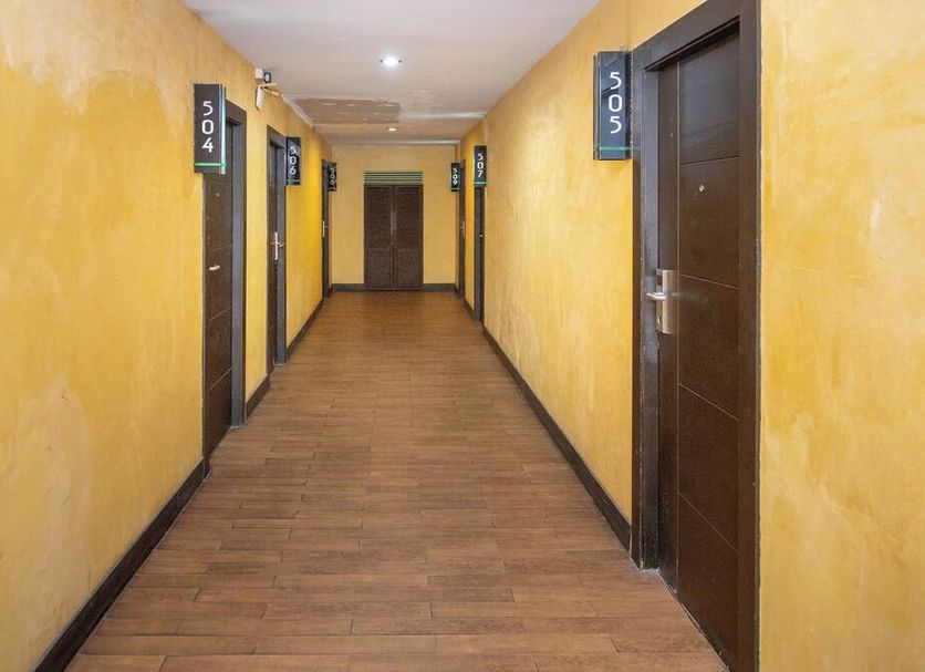 hallway Gambar