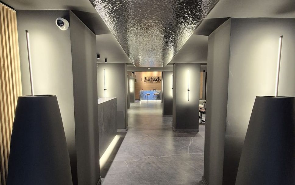 hallway Gambar