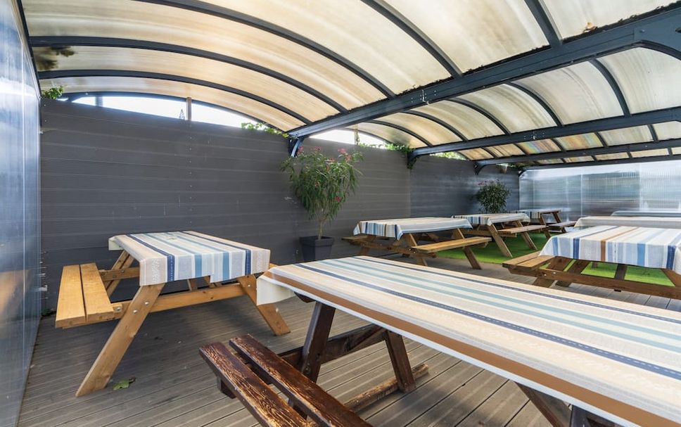 Patio Gambar