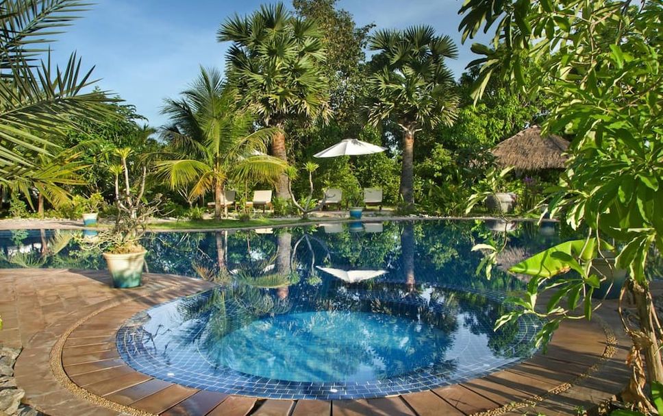 Kolam renang Gambar