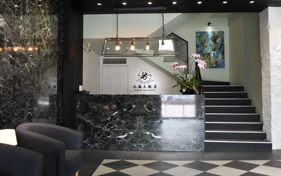 Meja Penyambut Tetamu Gambar